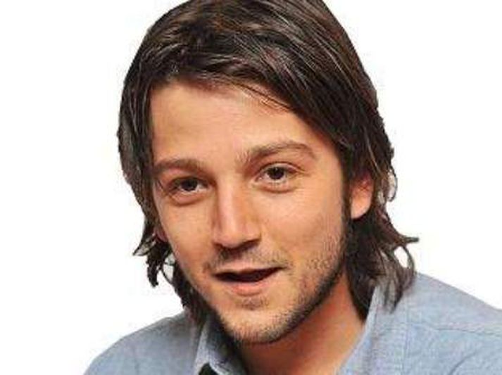 Diego Luna.