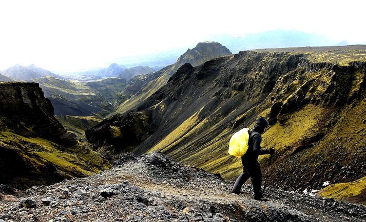 Maðurinn örmagnaðist á göngu um Fimmvörðuháls.