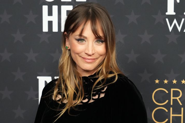 Kaley Cuoco og kærasti hennar, Tom Pelphrey, eignuðust sitt fyrsta barn á dögunum. 