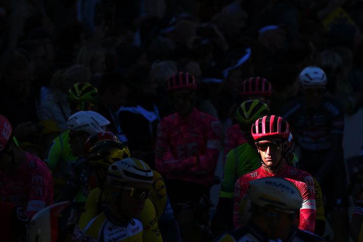 Belgíska hjólreiðakeppnin Tour des Flandres er stór og vinsæl hjólreiðakeppni en daginn fyrir hana fer fram keppni áhugafólks sem fær að hjóla sömu leið og atvinnumennirnir.