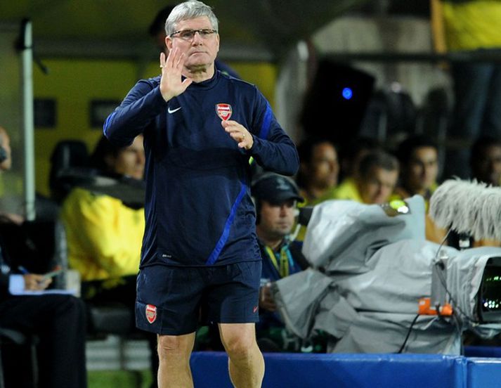 Pat Rice í leiknum í gær.