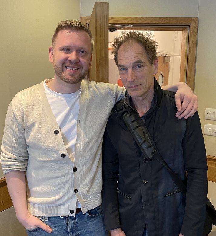 Julian Sands tók afar vel í það þegar Erlingur bað hann um að vera hluti af hryllingsmyndinni The Piper. 