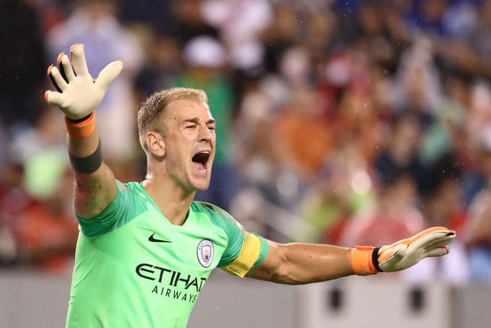 Joe Hart bar fyrirliðaband Man City í æfingaleik gegn Liverpool á dögunum