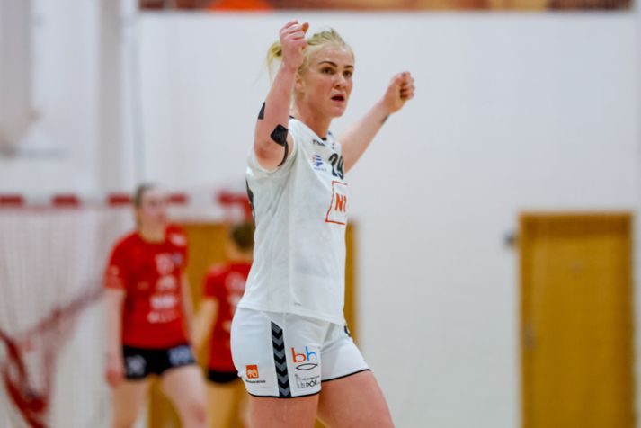 Sunna Jónsdóttir, fyrirliði ÍBV, tryggði sínu liði stigin tvö.