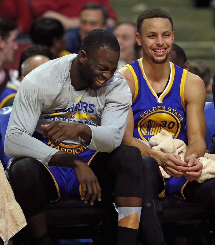 Það var létt yfir þeim Draymond Green og Stephen Curry í nótt.