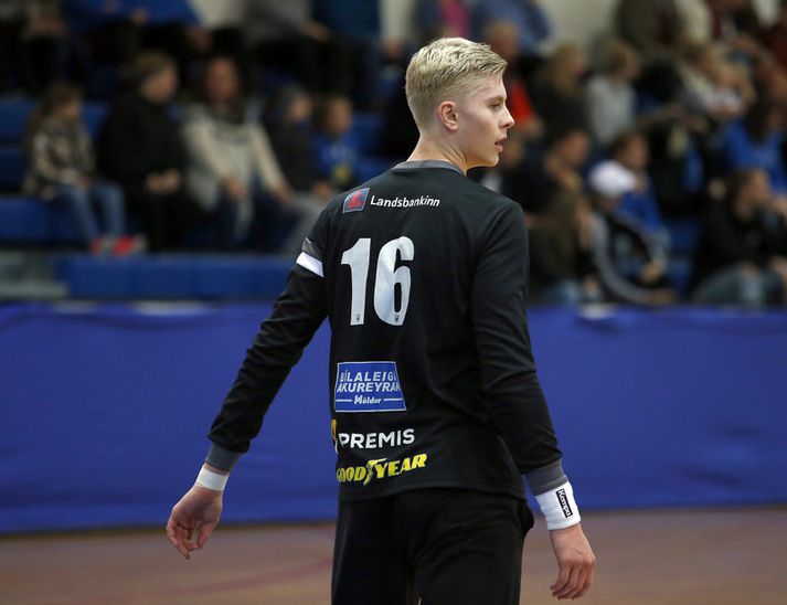 Viktor Gísli Hallgrímsson æfir í Magdeburg með einum þeim besta í sögunni.