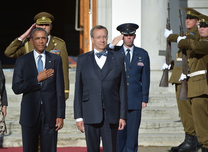 Barack Obama ásamt forseta Eistlands, Toomas Hendrik Ilves í Talinn í morgun.