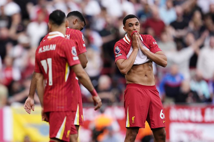 Ekki eru allir stuðningsmenn Liverpool ánægðir með Trent Alexander-Arnold og þá ákvörðun hans að yfirgefa félagið.