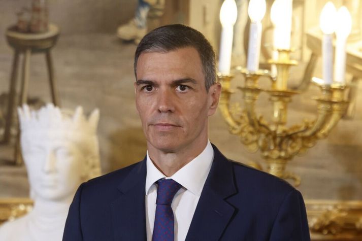 Pedro Sánchez segir kröfuna ósanngjarna og hafa þveröfug áhrif. 
