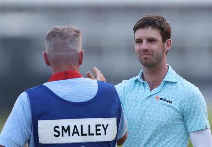 Alex Smalley leiðir með tveimur höggum fyrir fjórða og síðasta hringinn á PGA-meistaramótinu.