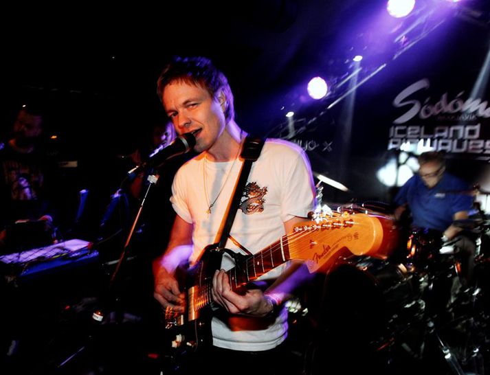 Pétur Ben spilar á Airwaves í ár ásamt fjölda annarra íslenskra tónlistarmanna