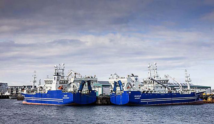 Venus NS og Víkingur AK komnir í höfn í Reykjavík.