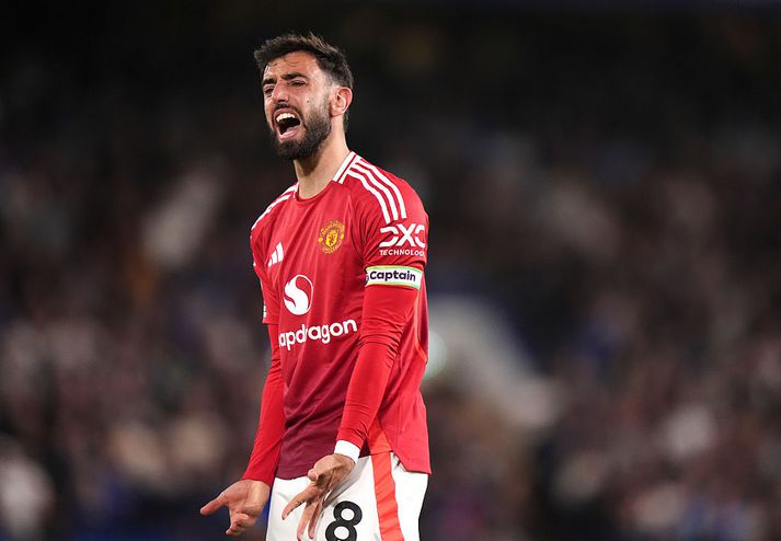 Tímabilið hefur verið fullt af vonbrigðum fyrir Manchester United en Bruno Fernandes og félagar geta bjargað miklu með sigri í Evrópudeildinni í kvöld.