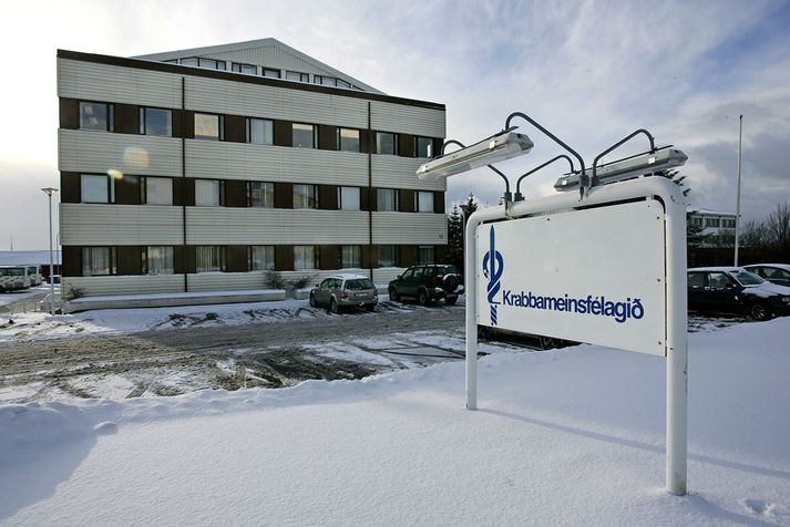 Aðalfundur Krabbameinsfélagsins skorar á deiluaðila að gera allt sem í þeirra valdi stendur til að tryggja samfellu í meðferð og þjónustu við krabbameinsveika.