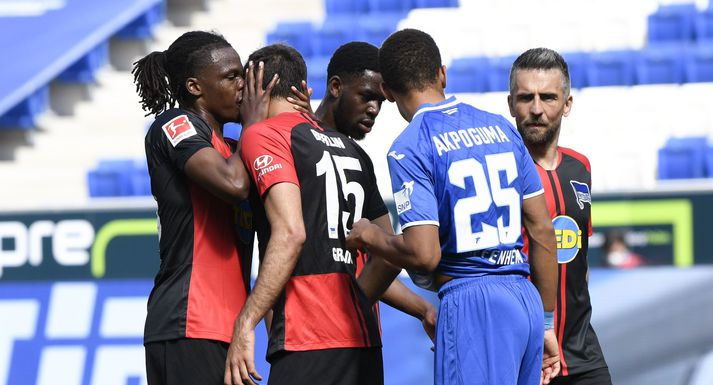 Dedryck Boyata og Marko Grujic ansi nánir í sigri Herthu Berlínar á Hoffenheim í dag.