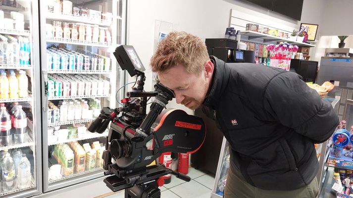 Þegar kvik­mynda­gerðar- og tón­listar­fólk kemur saman gerast ó­trú­legir hlutir