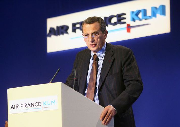 Forstjóri Air France-KLM segir flugfélagið eiga í viðræðum við ítalska ríkisflugfélagið Alitalia sem geti leitt til samruna flugfélaganna.