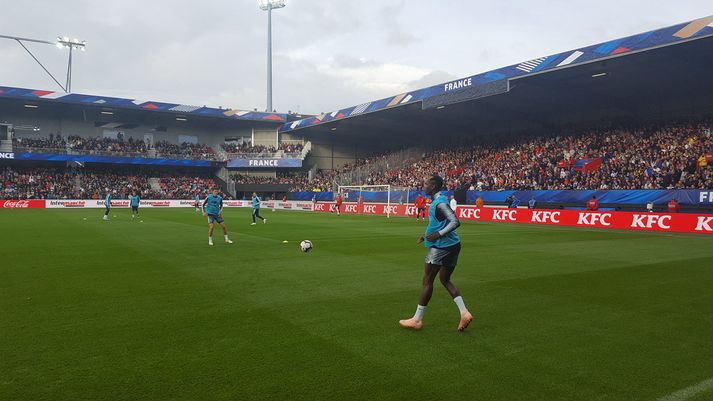 Paul Pogba á æfingunni í dag.