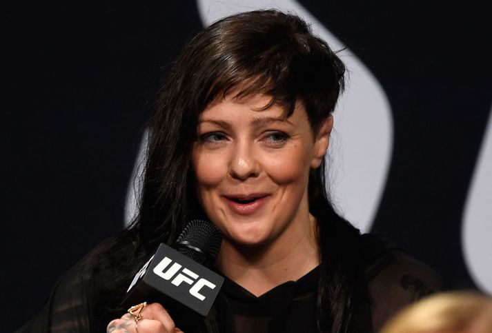 Jojo Calderwood er að fara í mjög erfiðan bardaga á morgun.