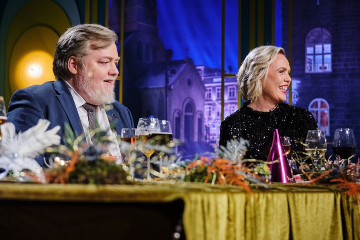 Formenn flokkanna tveggja Sigmundur Davíð Gunnlaugsson og Guðrún Hafsteinsdóttir í Kryddsíld. 