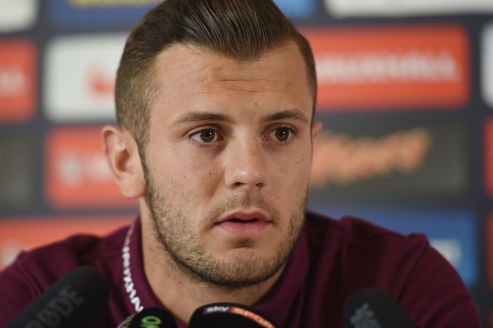 Jack Wilshire segist ánægður hjá Arsenal og hefur engan áhuga á að yfirgefa félagið.