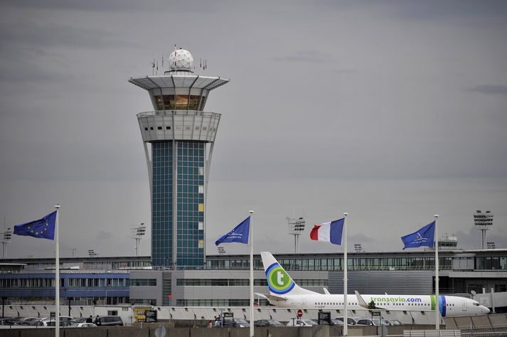 Orly er næst stærsti flugvöllur Parísar.