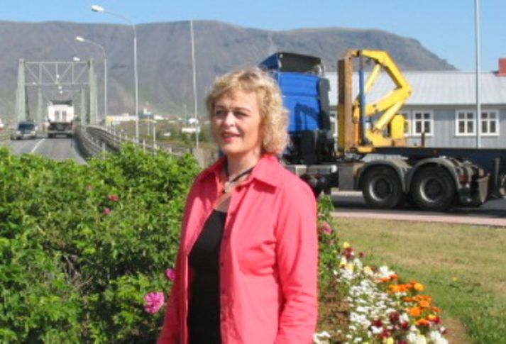 Ragnheiður Hergeirsdóttir bæjarstóri í Árborg segir mikilvægt að sveitastjórnarfólk taki höndum saman í kreppunni.