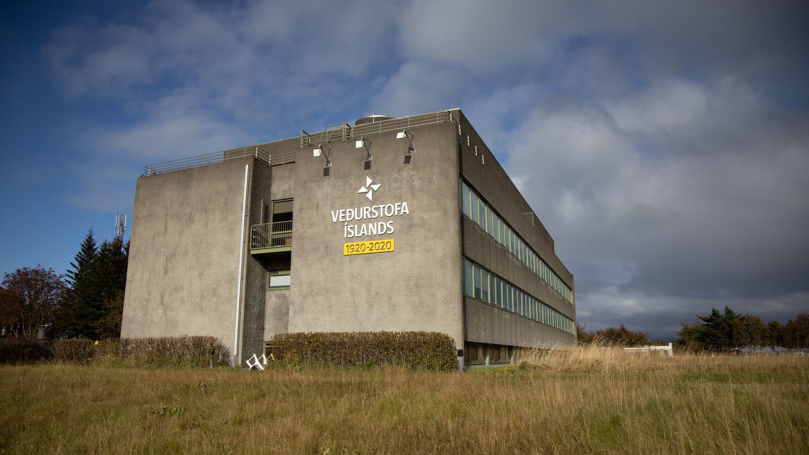 Vara við snörpum vind­hviðum
