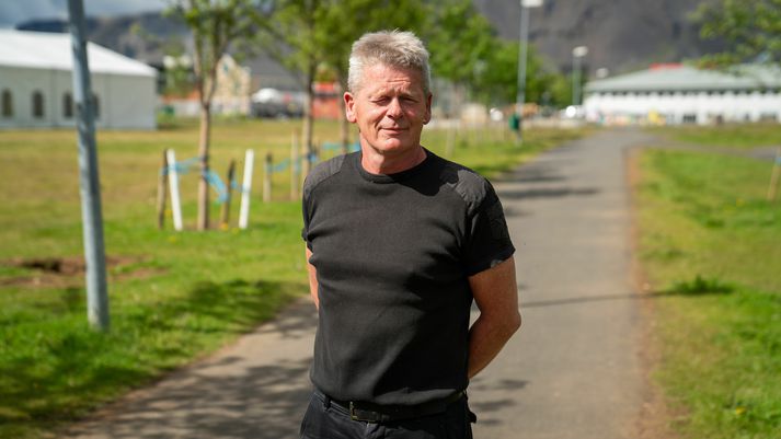 Baldur segist munu sjá mjög eftir túninu.
