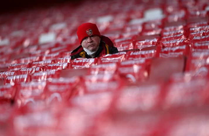 Stuðningsmenn Arsenal áttu margir erfitt með sig í stúkunni á Emirates í gær.