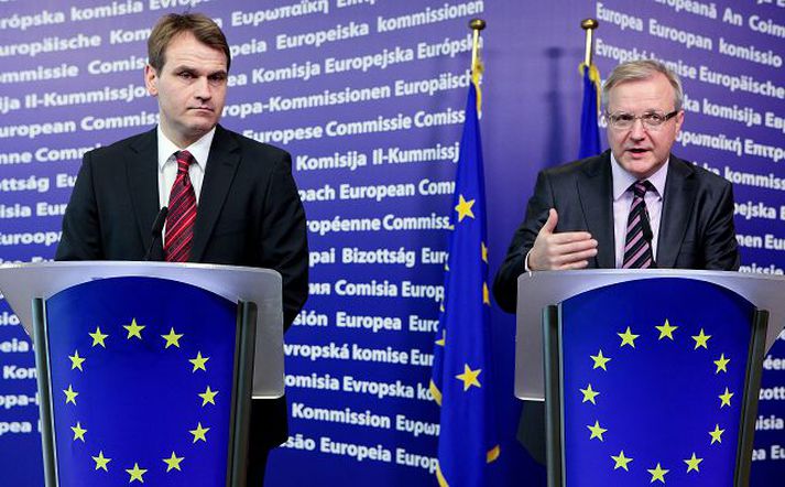 Olli Rehn (til hægri) og Árni Páll Árnason ræddu meðal annars hvernig framkvæmdastjórn ESB getur aðstoðað við afnám gjaldeyrishaftanna.Mynd/ESB