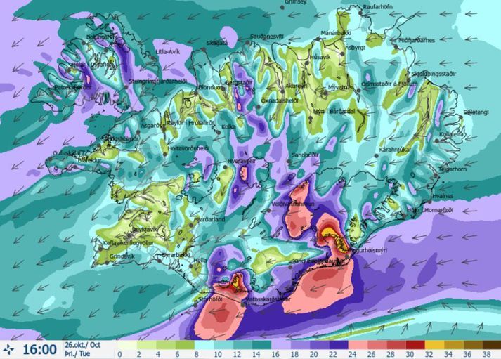 Vindakortið fyrir klukkan 16 í dag. Spáð er miklu hvassviðri sunnantil í dag.