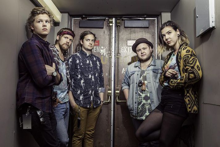 Hljómsveitin Of Monsters and Men leggur lokahönd á nýja plötu í Los Angeles.