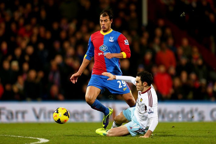 Pulis vill að Chamakh standi í lappirnar.