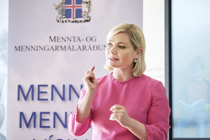 Lilja Alfreðsdóttir menntamálaráðherra er upptekin í Osló við fullveldishátíðarhöld.