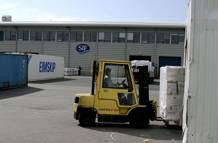 Höfuðstöðvar SÍF í Hafnarfirði. Í mars var skipulagi SÍF breytt með þeim hætti að hluti starfseminnar var færður undir hatt Iceland Seafood International.