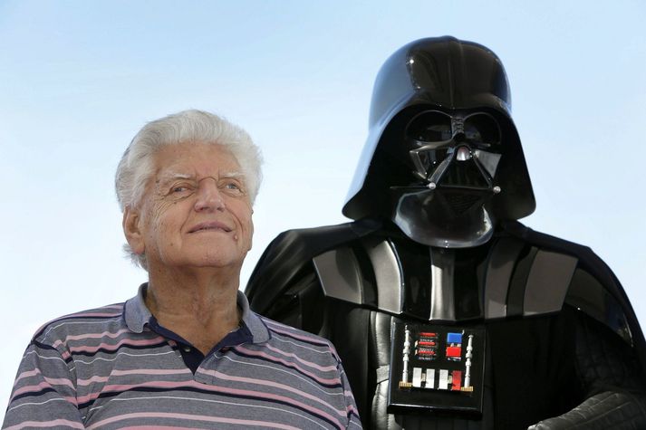 David Prowse lék óþokkann Svarthöfða á árum áður.