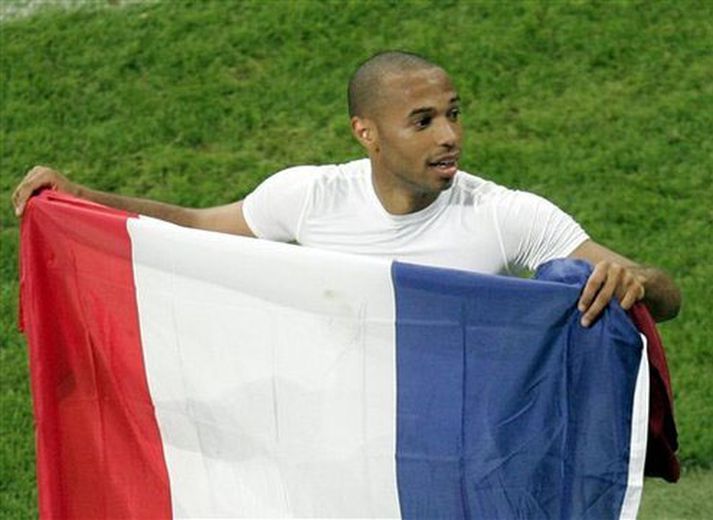 Thierry Henry fagnar eftir að frakkar unnu portúgala 1-0 í undanúrslitum á HM í Þýskalandi.