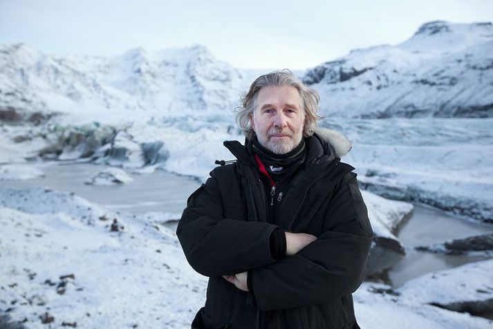 Chris Newman er mikill Íslandvinur, á íslenska eiginkonu og kom meðal annars að gerð Nonna og Manna. Hann segir ekki ólíklegt að tökuliðið komi aftur hingað til lands til að gera meira fyrir Game of Thrones.