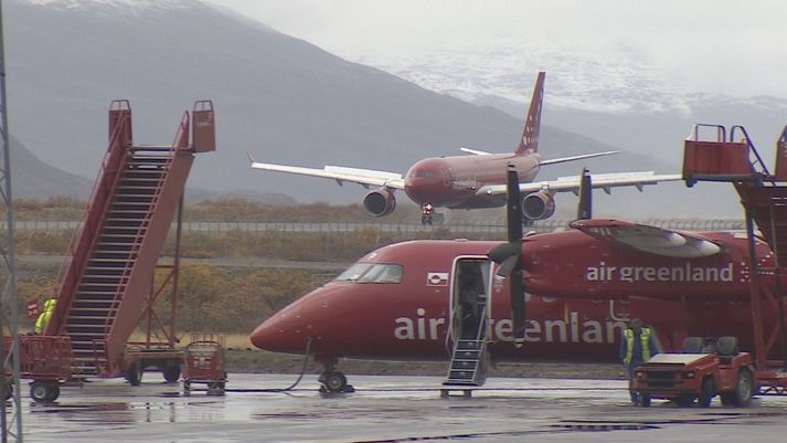 Frá flugvellinum í Kangerlussuaq.