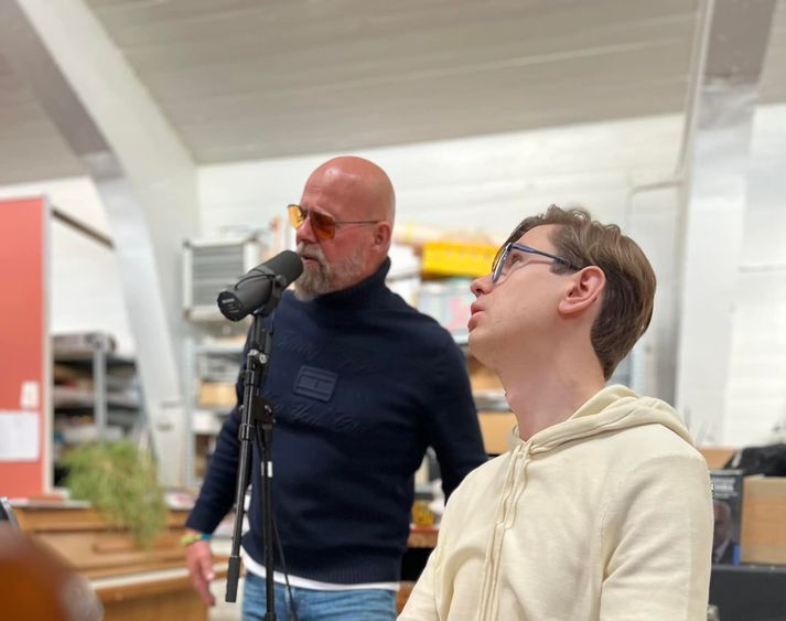 Bubbi Morthens og Víkingur Heiðar hljóðrituðu stofutónleika, tóku upp þrjú lög sem þeir gefa út til stuðnings Katrínu Jakobsdóttur.
