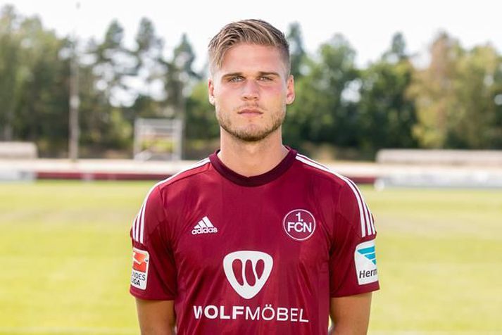 Rúrik í búningi Nürnberg.