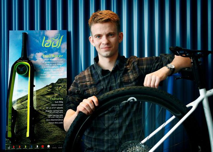 Benedikt hefur mikinn áhuga á hjólreiðum og hefur síðustu ár unnið að því að smíða léttustu hágæðahjólagaffla í heimi. 