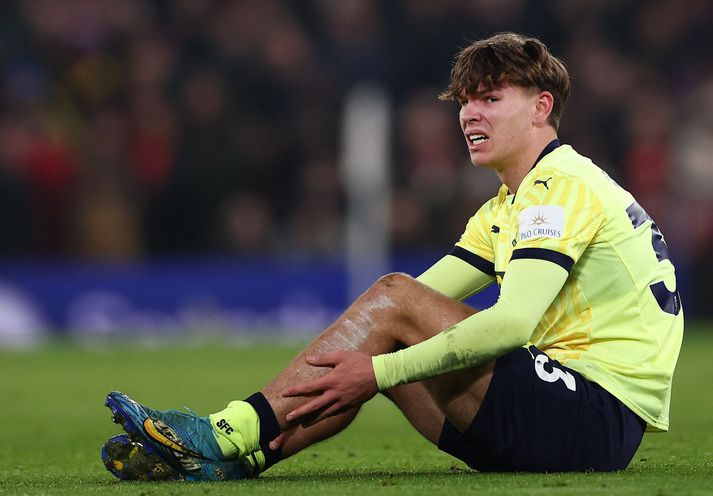 Tyler Dibling mun leika í treyju númer tuttugu hjá Everton.