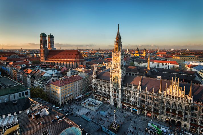 Nokkrar tilkynningar bárust um drónaumferð við flugvöllinn í München í gær.