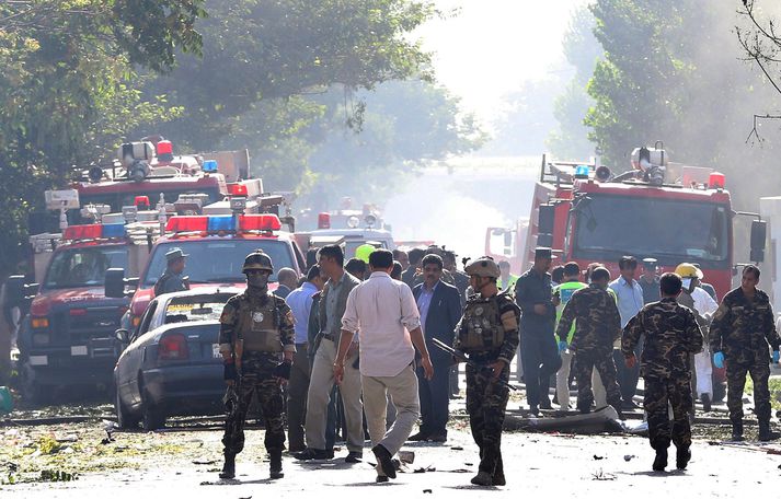 Fjörutíu og tveir eru auk þess særðir eftir árásina.