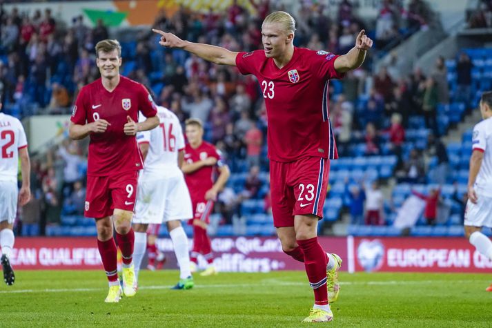 Erling Haaland skoraði þrennu í kvöld