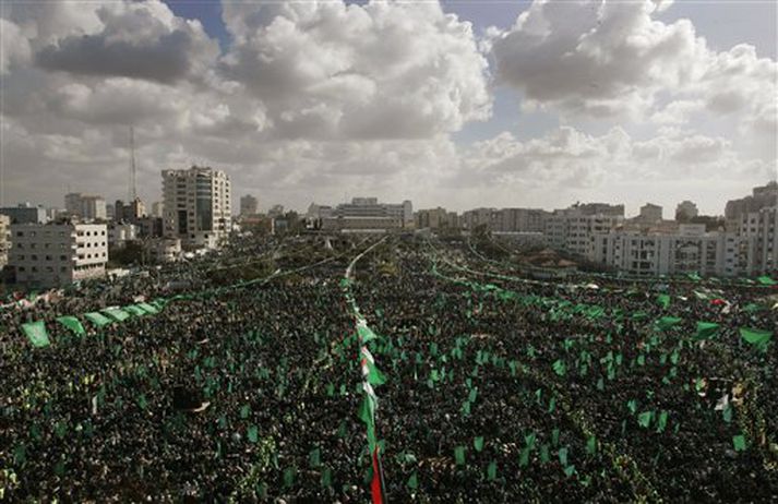 Hamas liðar héldu upp á tuttugu og eins árs afmæli samtakanna í dag.