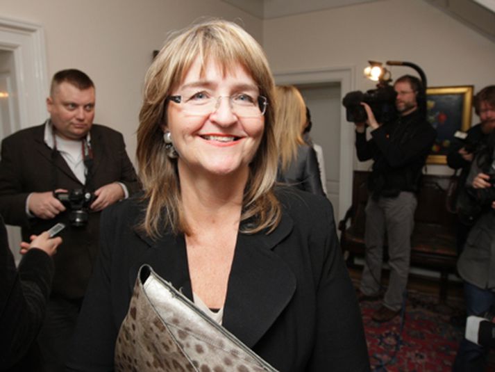 Ásta Ragnheiður.