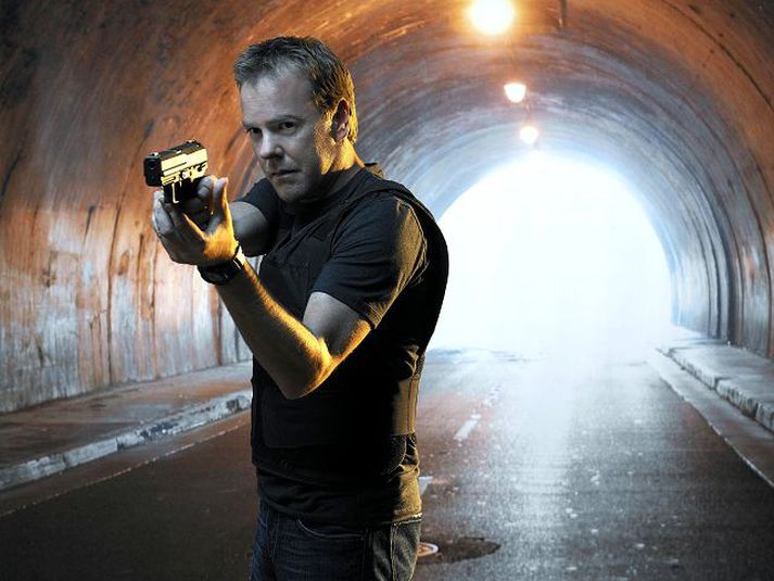 Kiefer Sutherland leikur uppgefinn Jack Bauer eftir erfiða dvöl í Kína en hann þarf sem fyrr að taka á honum stóra sínum í endalausri baráttu við hryðjuverkamenn.